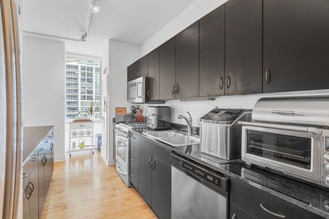 Tiny photo for 8 E Randolph Street #1401, Chicago, IL 60601 (MLS # 12391929)
