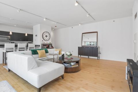 Tiny photo for 8 E Randolph Street #1401, Chicago, IL 60601 (MLS # 12391929)