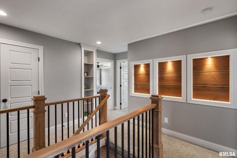 Tiny photo for 6654 Meghan Avenue, Bettendorf, IA 52722 (MLS # QC4263749)