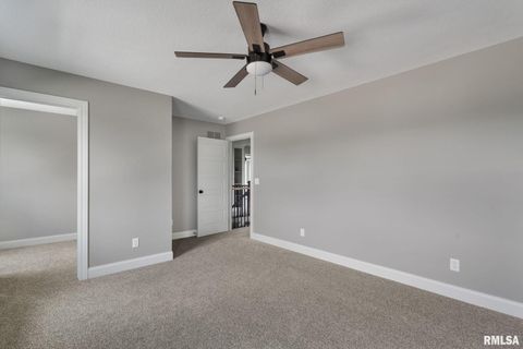 Tiny photo for 6654 Meghan Avenue, Bettendorf, IA 52722 (MLS # QC4263749)