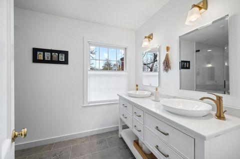 Tiny photo for 571 Lexington Drive, Lake Forest, IL 60045 (MLS # 12622813)