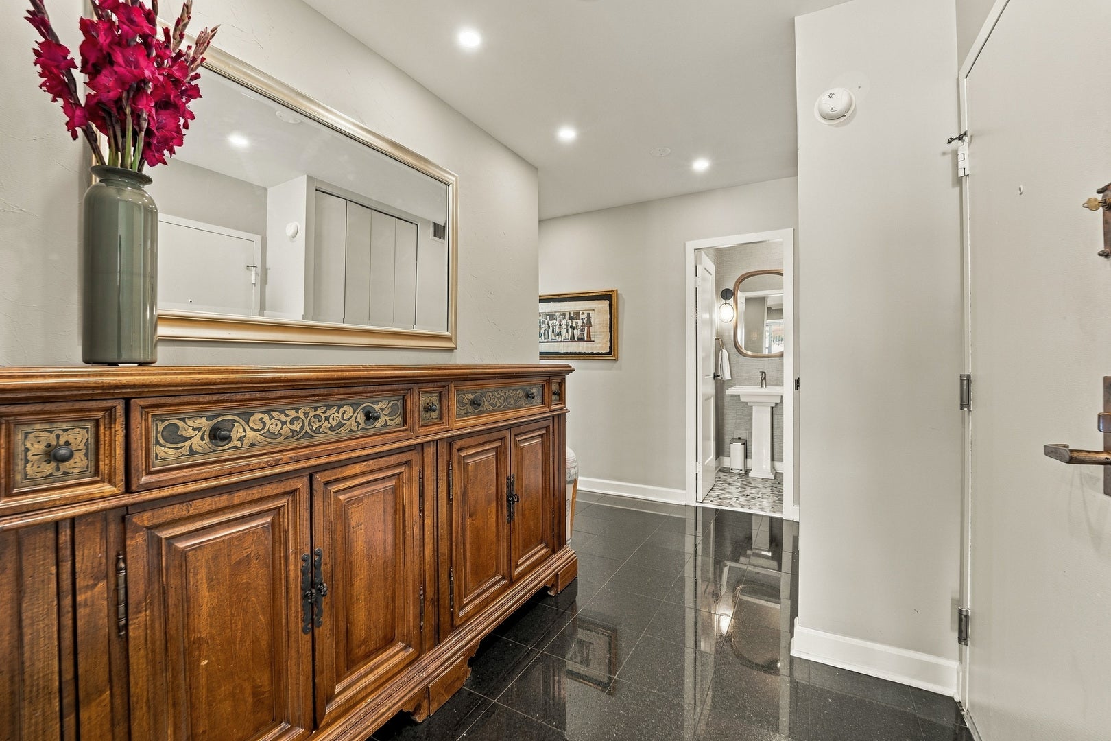 777 N MICHIGAN Avenue 2900-02