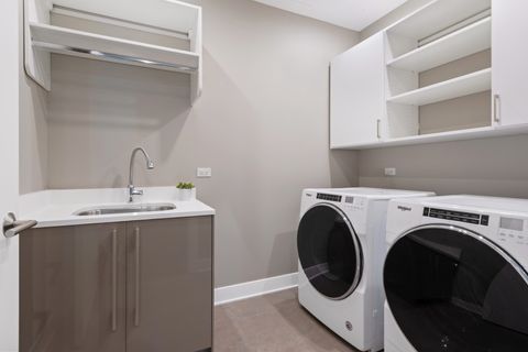 Tiny photo for 403 N Wabash Avenue #8A, Chicago, IL 60611 (MLS # 12425994)