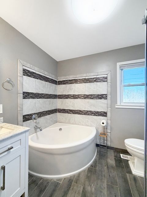 Tiny photo for 527 Timber Hills Drive, Freeport, IL 61032 (MLS # 12630680)