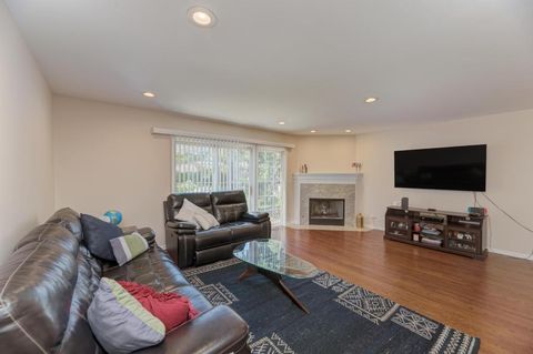 Tiny photo for 1679 W Ethans Glen Drive, Palatine, IL 60067 (MLS # 12620770)