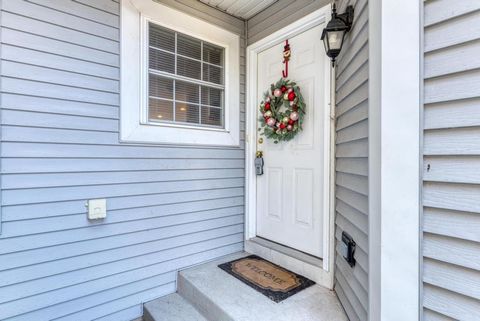 Tiny photo for 1679 W Ethans Glen Drive, Palatine, IL 60067 (MLS # 12620770)