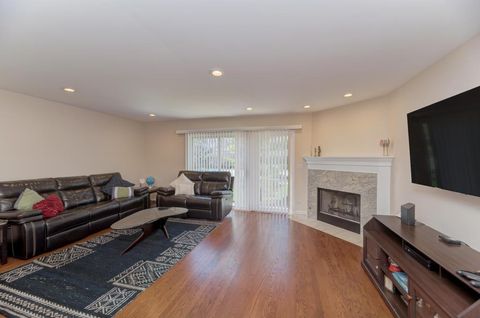 Tiny photo for 1679 W Ethans Glen Drive, Palatine, IL 60067 (MLS # 12620770)