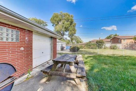 Tiny photo for 8622 S Michigan Avenue, Chicago, IL 60619 (MLS # 12472404)