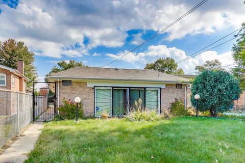 Tiny photo for 8622 S Michigan Avenue, Chicago, IL 60619 (MLS # 12472404)