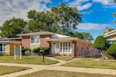 Tiny photo for 8622 S Michigan Avenue, Chicago, IL 60619 (MLS # 12472404)
