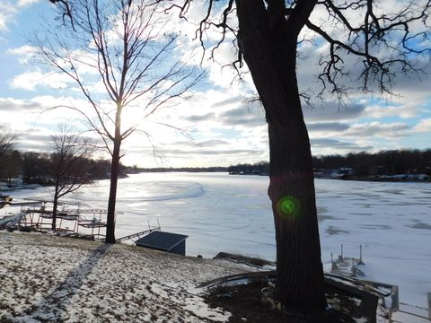 Tiny photo for 1590 Lake Holiday Drive, Lake Holiday, IL 60548 (MLS # 12558705)