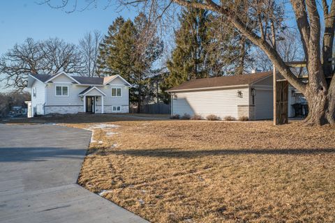 Tiny photo for 1590 Lake Holiday Drive, Lake Holiday, IL 60548 (MLS # 12558705)