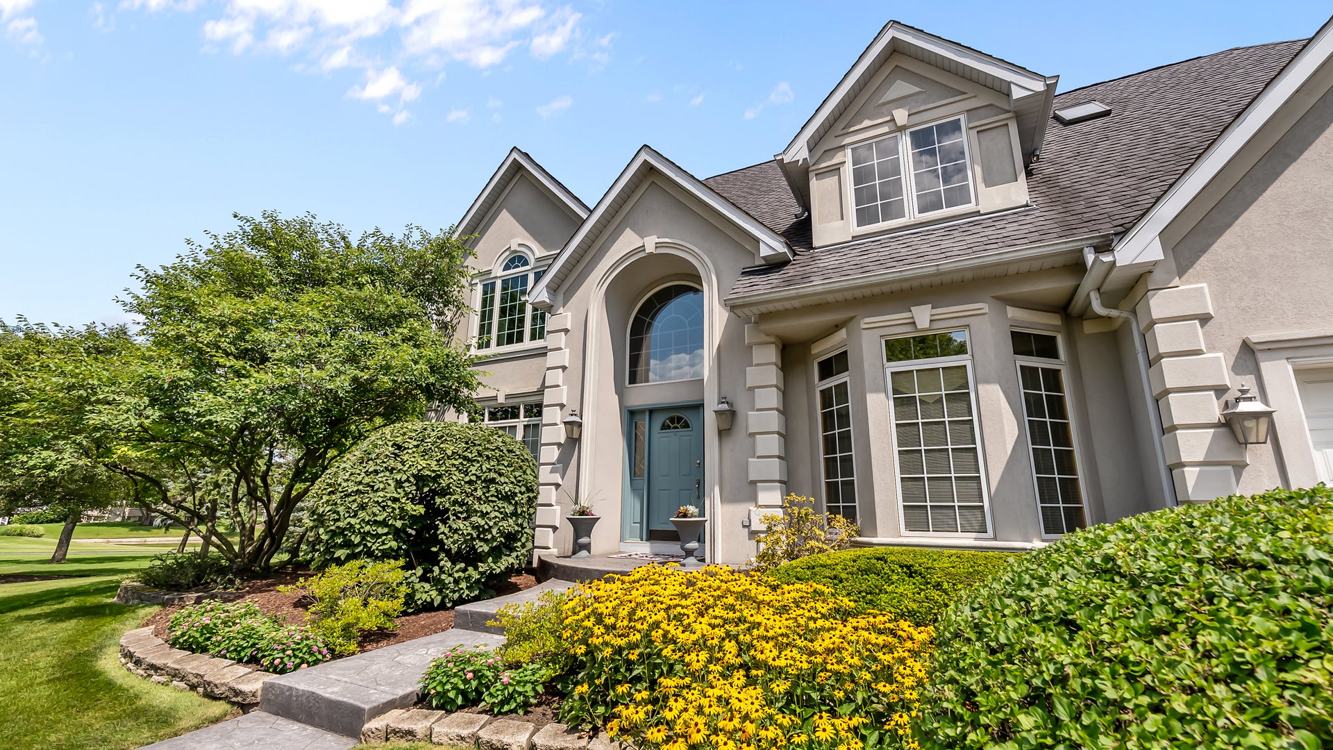 2506 Royal St Georges Court