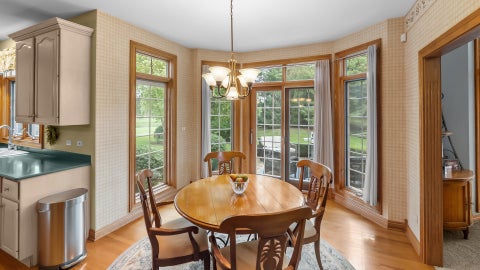 Tiny photo for 2506 Royal St Georges Court, St. Charles, IL 60174 (MLS # 12734658)