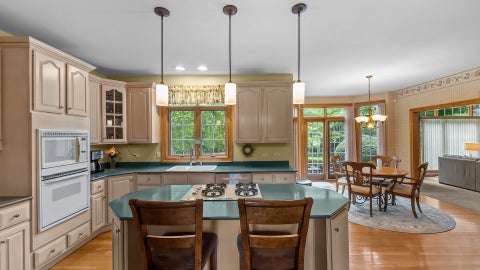 Tiny photo for 2506 Royal St Georges Court, St. Charles, IL 60174 (MLS # 12734658)
