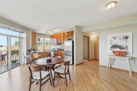 Tiny photo for 515 Main Street #709, Evanston, IL 60202 (MLS # 12475381)