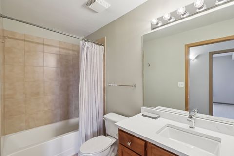 Tiny photo for 515 Main Street #709, Evanston, IL 60202 (MLS # 12475381)