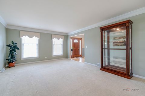 Tiny photo for 620 W Peregrine Drive, Palatine, IL 60067 (MLS # 12608820)