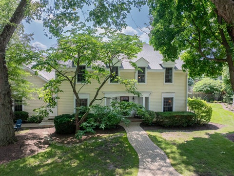 Tiny photo for 2307 Catherine Street, Northbrook, IL 60062 (MLS # 12717893)