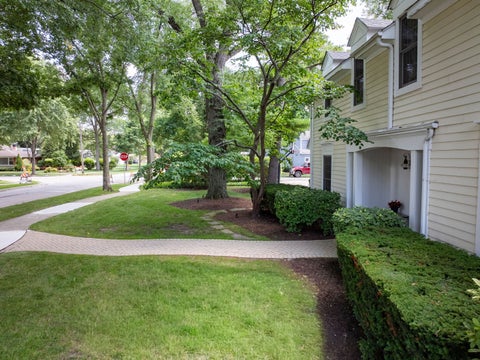 Tiny photo for 2307 Catherine Street, Northbrook, IL 60062 (MLS # 12717893)