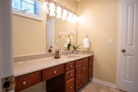 Tiny photo for 2307 Catherine Street, Northbrook, IL 60062 (MLS # 12717893)
