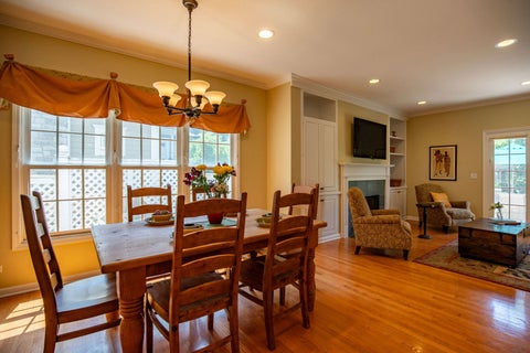 Tiny photo for 2307 Catherine Street, Northbrook, IL 60062 (MLS # 12717893)