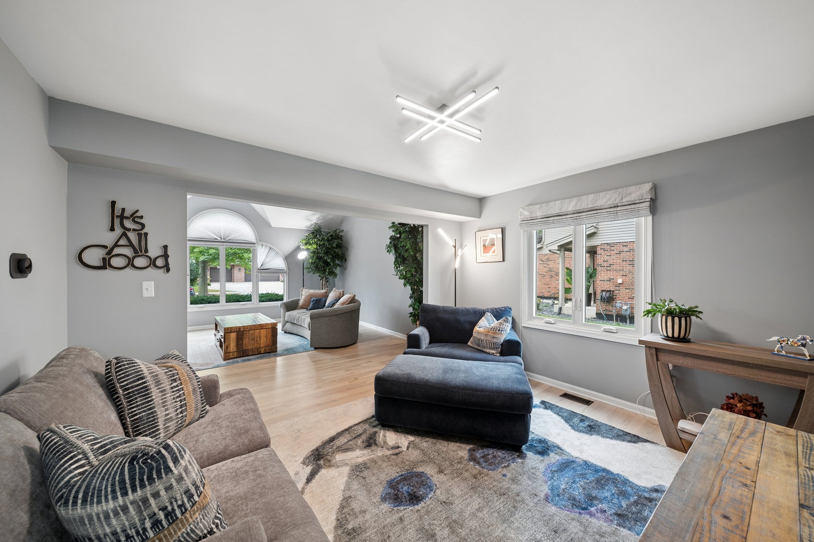 8122 Hampton Drive