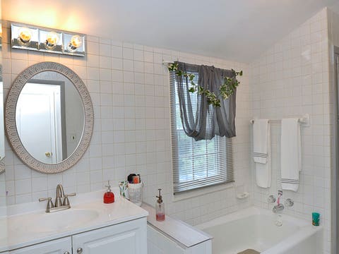 Tiny photo for 733 E Main Street, Ottawa, IL 61350 (MLS # 12733164)