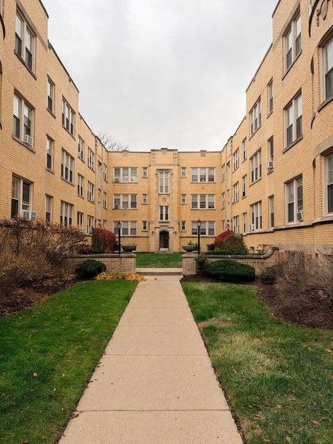 5060 N Wolcott Avenue 3E Chicago IL 60640