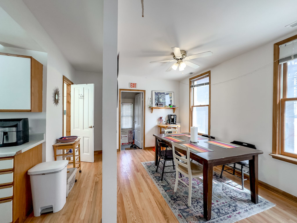 1414 W HENDERSON Street CH