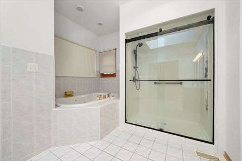 Tiny photo for 4211 Timberlane Drive, Northbrook, IL 60062 (MLS # 12497388)