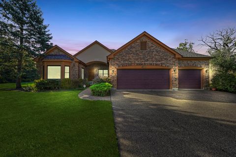 Tiny photo for 4211 Timberlane Drive, Northbrook, IL 60062 (MLS # 12497388)