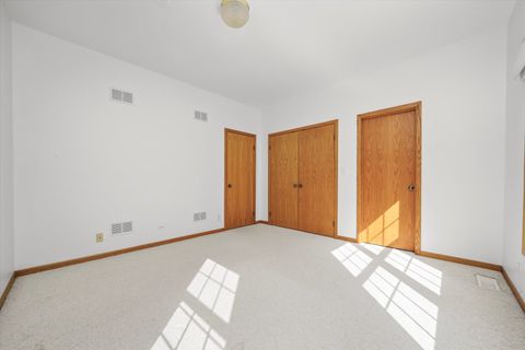 Tiny photo for 4211 Timberlane Drive, Northbrook, IL 60062 (MLS # 12497388)