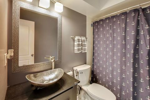 Tiny photo for 201 Thames Parkway #2K, Park Ridge, IL 60068 (MLS # 12546978)