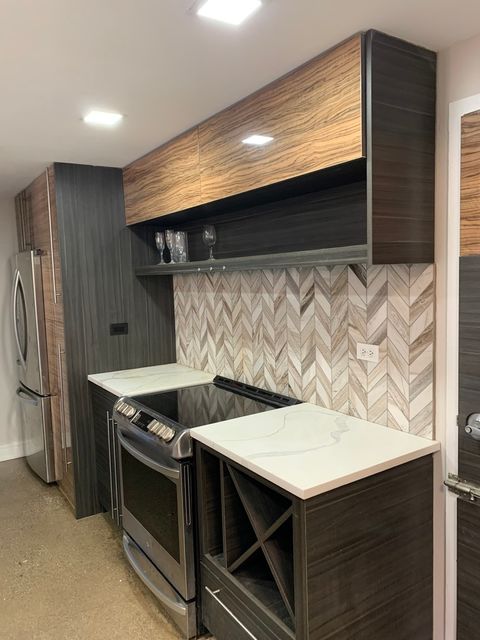 Tiny photo for 5050 S East End Avenue #1E, Chicago, IL 60615 (MLS # 12592977)