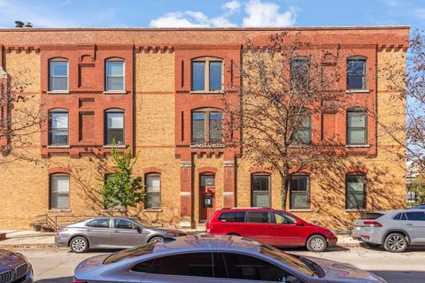 Photo of 1808 N Bissell Street #3A, Chicago, IL 60614 (MLS # 12484793)