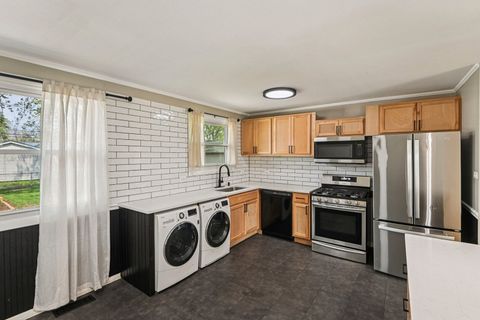 Tiny photo for 5230 PARK Lane, Crestwood, IL 60418 (MLS # 12624398)