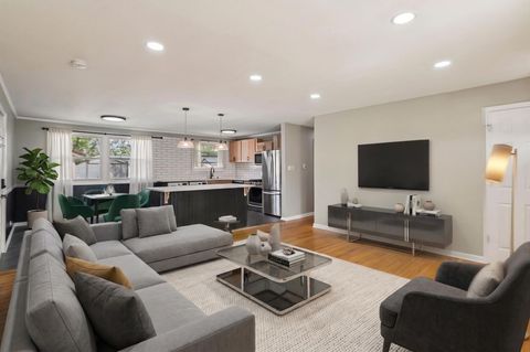 Tiny photo for 5230 PARK Lane, Crestwood, IL 60418 (MLS # 12624398)