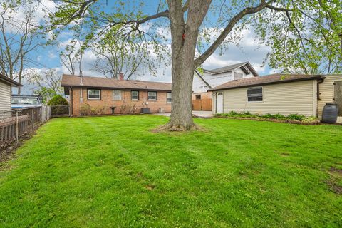 Tiny photo for 5230 PARK Lane, Crestwood, IL 60418 (MLS # 12624398)