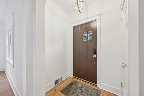 Tiny photo for 135 Northgate Road, Riverside, IL 60546 (MLS # 12493265)