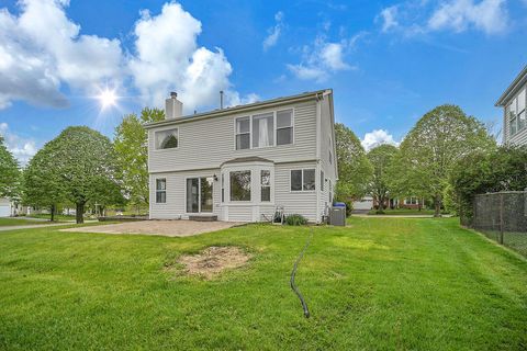 Tiny photo for 1201 Mayfair Drive, Carpentersville, IL 60110 (MLS # 12618399)