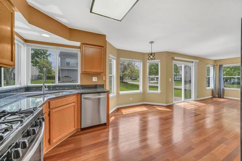 Tiny photo for 1201 Mayfair Drive, Carpentersville, IL 60110 (MLS # 12618399)