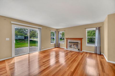 Tiny photo for 1201 Mayfair Drive, Carpentersville, IL 60110 (MLS # 12618399)