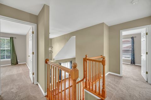Tiny photo for 1201 Mayfair Drive, Carpentersville, IL 60110 (MLS # 12618399)