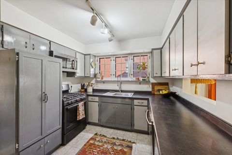Tiny photo for 10148 S Oakley Avenue, Chicago, IL 60643 (MLS # 12497113)