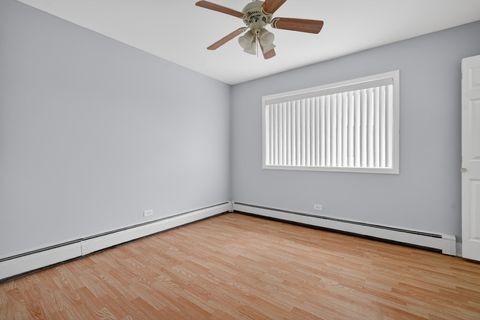 Tiny photo for 7117 W 93rd Street #405, Oak Lawn, IL 60453 (MLS # 12636324)