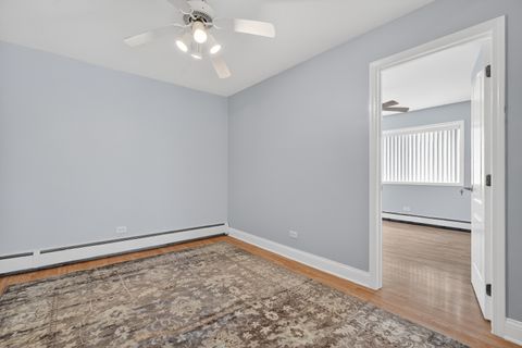 Tiny photo for 7117 W 93rd Street #405, Oak Lawn, IL 60453 (MLS # 12636324)