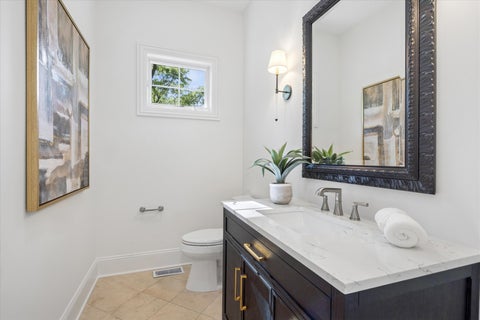 Tiny photo for 417 W 9th Street, Hinsdale, IL 60521 (MLS # 12738854)