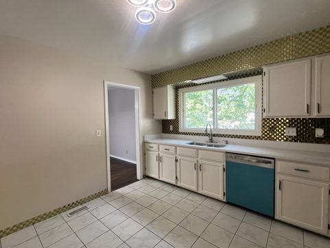 Tiny photo for 780 Merrimac Street, Cary, IL 60013 (MLS # 12462926)