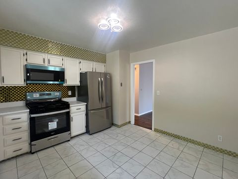 Tiny photo for 780 Merrimac Street, Cary, IL 60013 (MLS # 12462926)